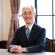 lecturer01.jpg