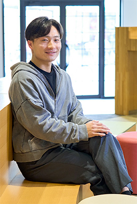 東 佑紀さん