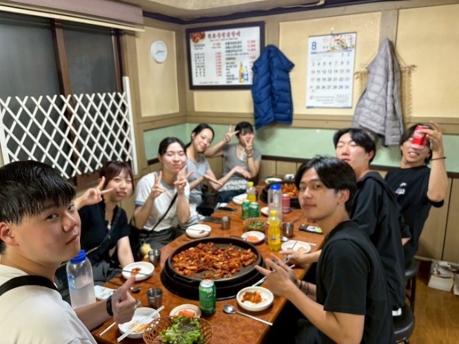 近藤ゼミ韓国研修⑭.jpg