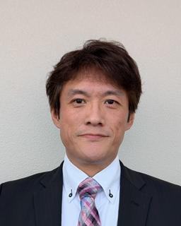 安高 真一郎